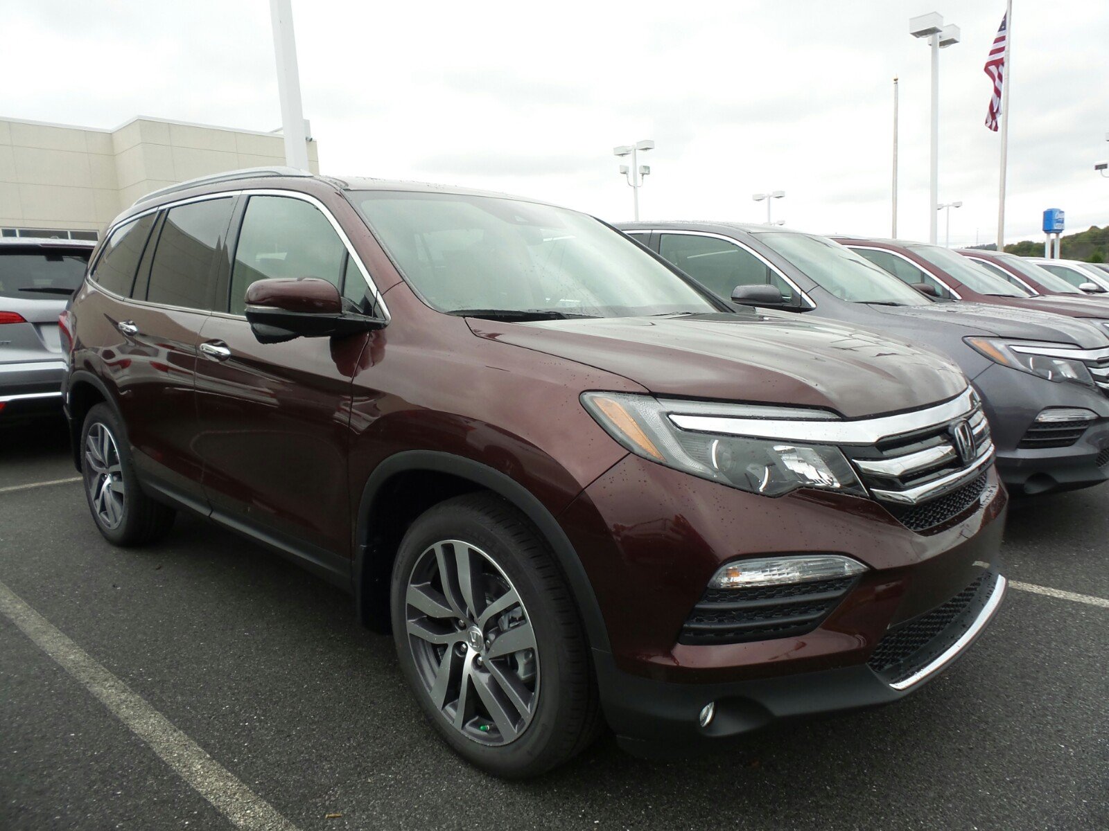 New 2017 Honda Pilot Touring Sport Utility in Indiana, PA #57631